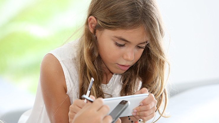 Digitale Geräte gehören zum Alltag von Kindern