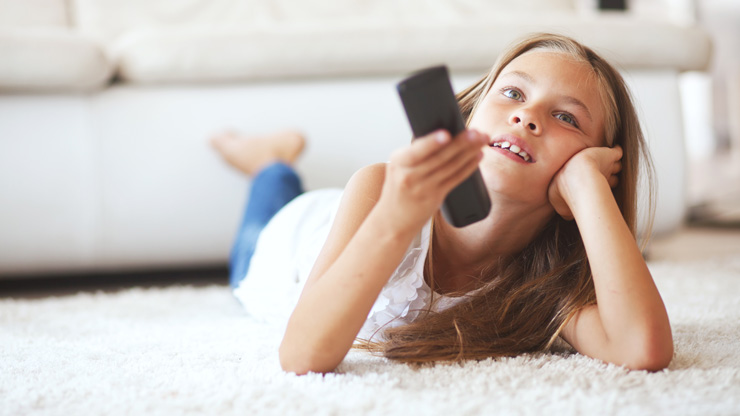 Fernsehen ist beliebteste Nachrichtenquelle unter jungen Menschen
