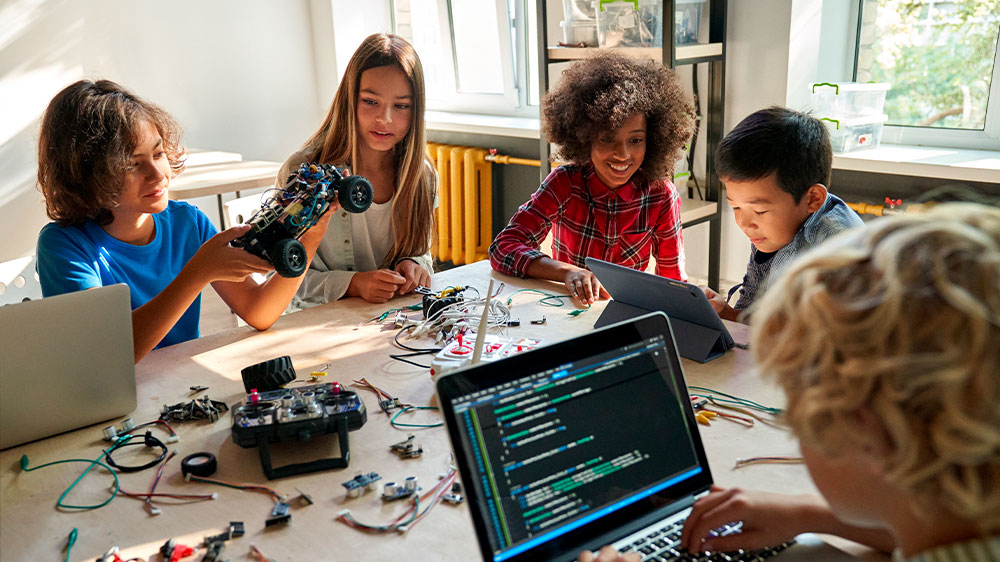 Telekom-Stiftung veröffentlicht Leitfaden „Schule und KI“