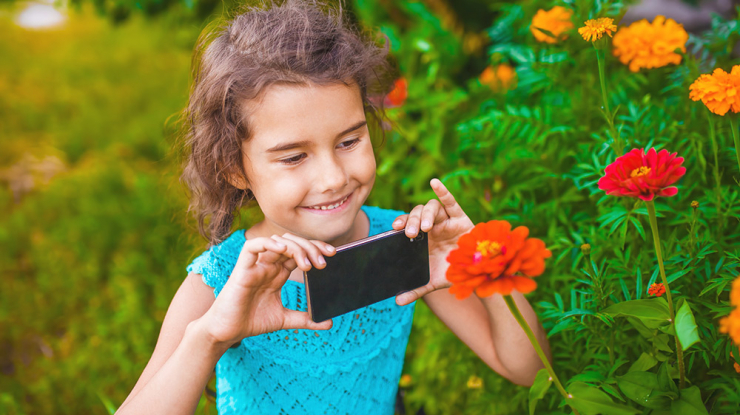 The smartphone becomes a learning companion